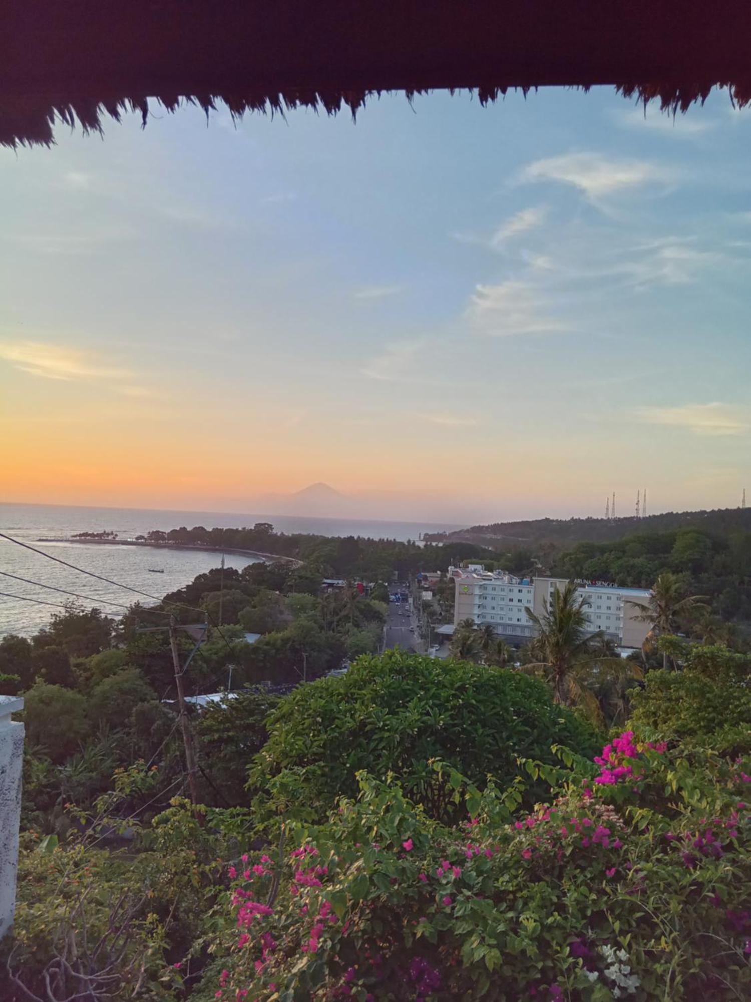 Villa Kipas Retreat Senggigi Εξωτερικό φωτογραφία
