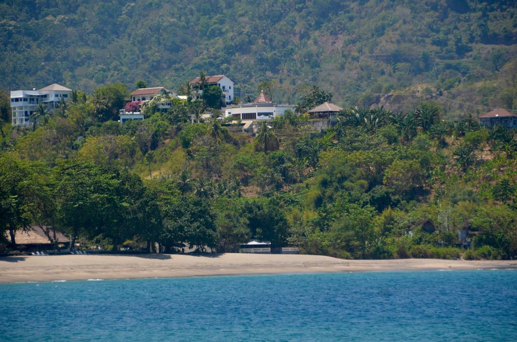 Villa Kipas Retreat Senggigi Εξωτερικό φωτογραφία