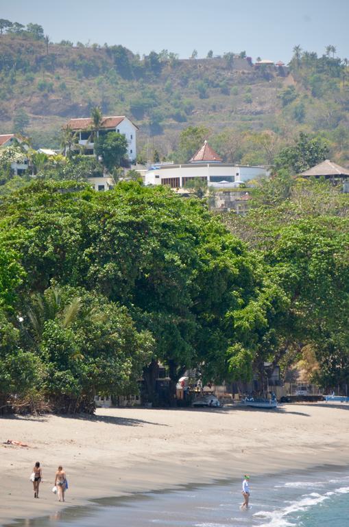 Villa Kipas Retreat Senggigi Εξωτερικό φωτογραφία