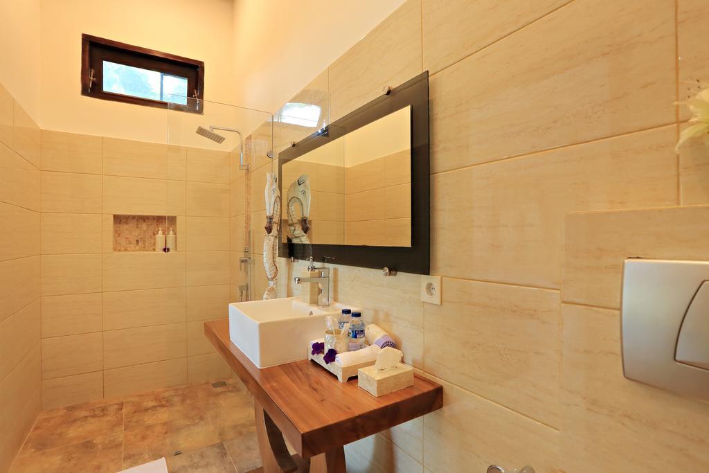 Villa Kipas Retreat Senggigi Εξωτερικό φωτογραφία